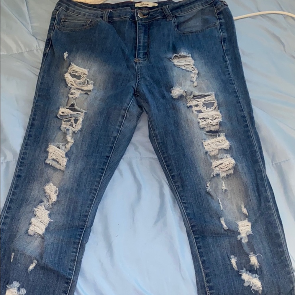 Denim ripped jeans